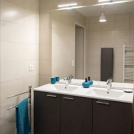 Apartment 3 Etoiles Pour 4 Personnes Bordeaux
