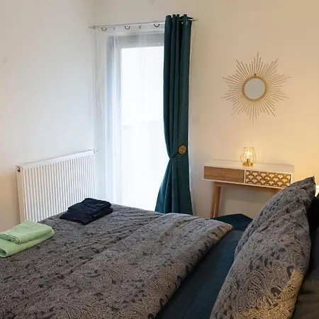 3 Etoiles Pour 4 Personnes Apartment *