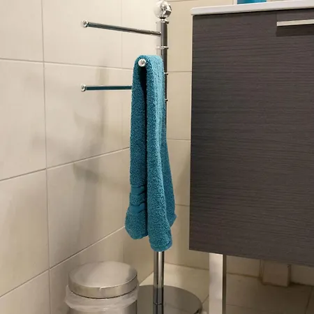 3 Etoiles Pour 4 Personnes *