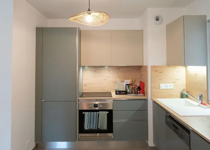 3 Etoiles Pour 4 Personnes *