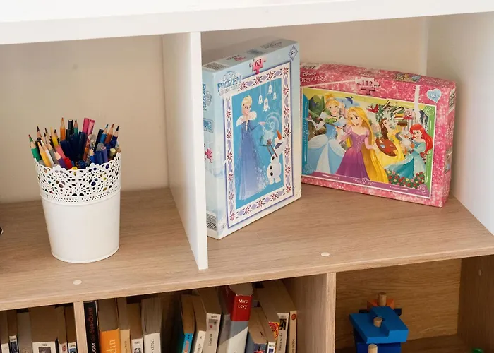 3 Etoiles Pour 4 Personnes * בורדו